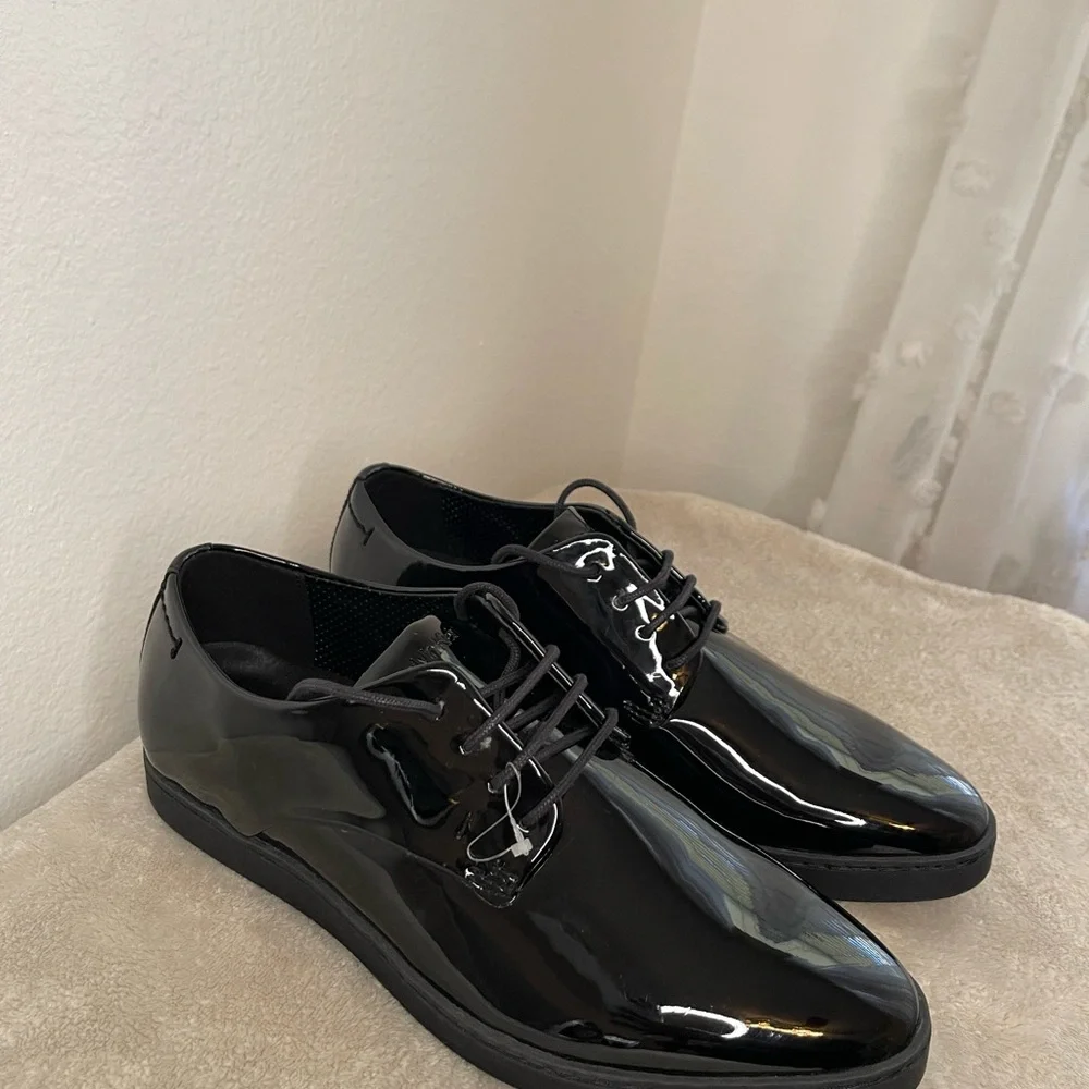 Calvin Klein Glossy Black‎ Oxfords